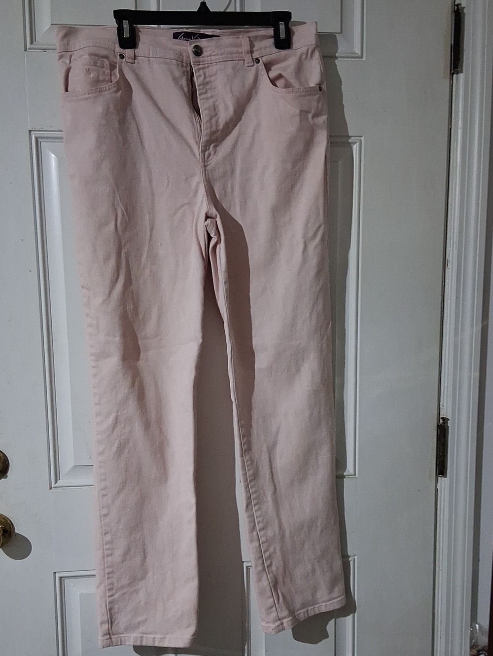 Gloria Vanderbilt Light Pink Straight-Leg Jeans